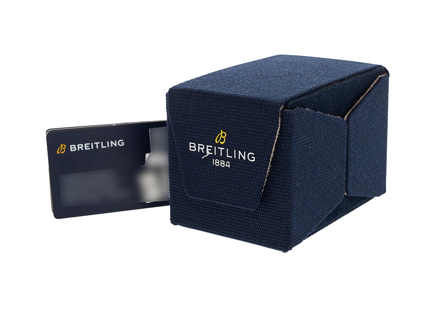 Breitling Super Avenger A13375 Image 4